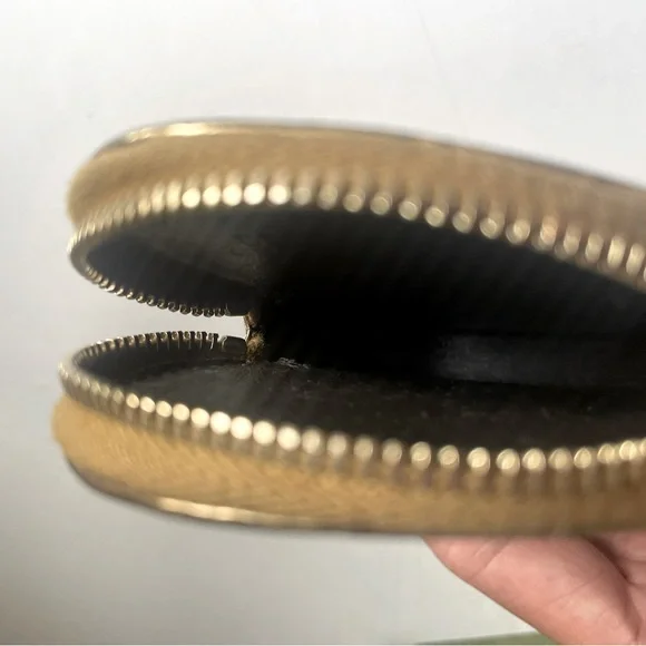 GUCCI GG Heart wallet/pouch - Picture 8 of 9